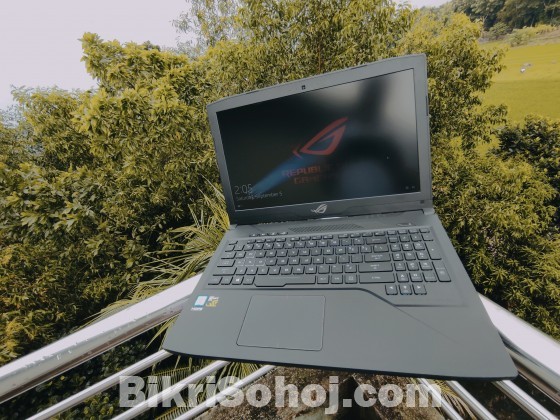 Asus ROG STRIX GL503GE Gaming Laptop Core i7